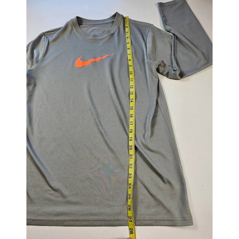 Nike dri fit long sleeve swoosh grey Performance shirt youth XL #